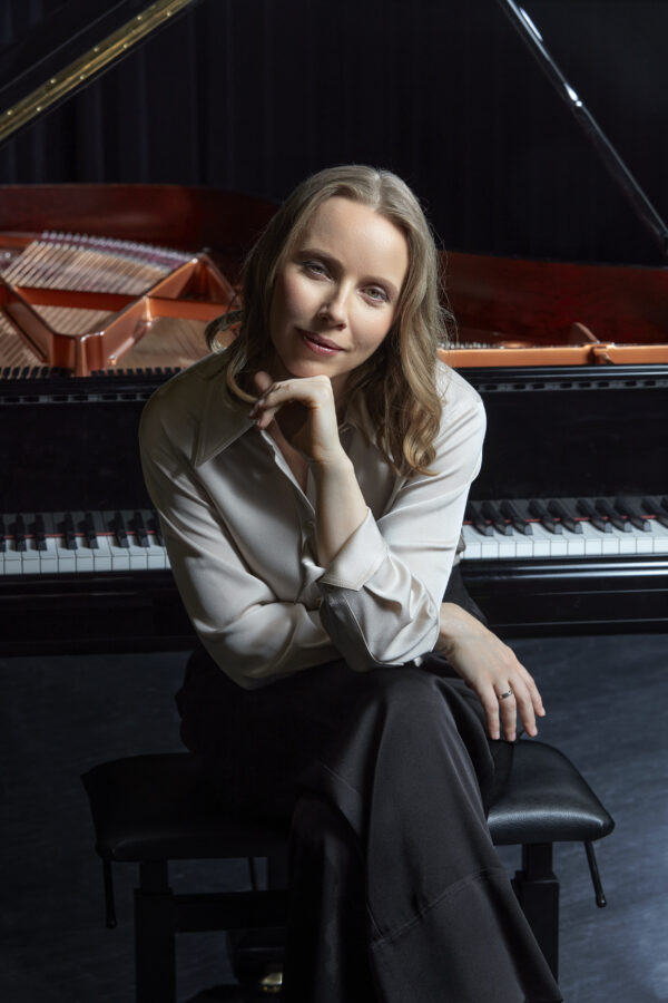 <p style="color:black; font-size:20px; line-height:120%">13. März 2026, 19:30 Uhr<br> Franz Schubert: Winterreise<br> <br>Matthias Lika, Bariton und<br> Evgenia Fölsche, Klavier – Bild 2